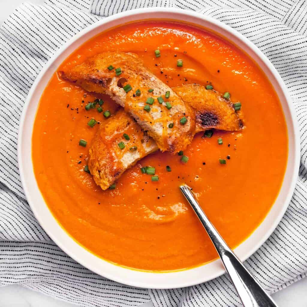 Carrot Cheddar Soup