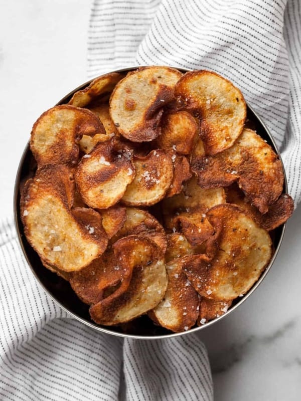 Bowl of baked potato chips.