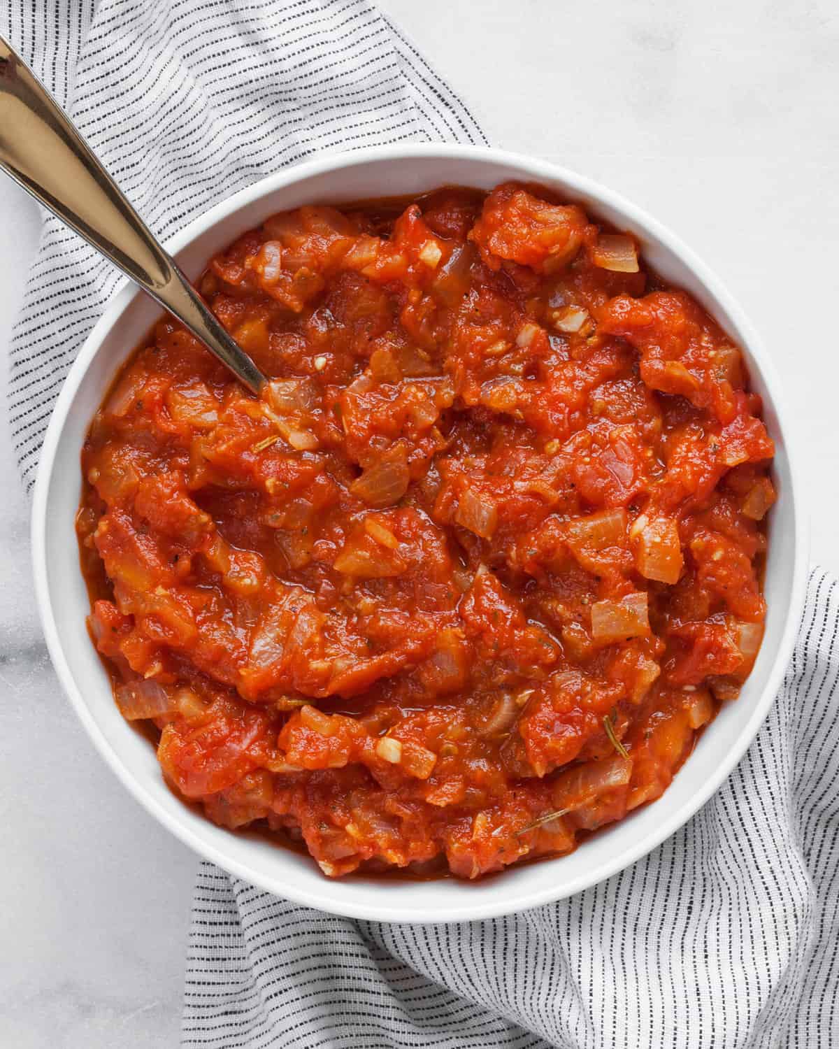 Roma tomato sauce in a bowl.