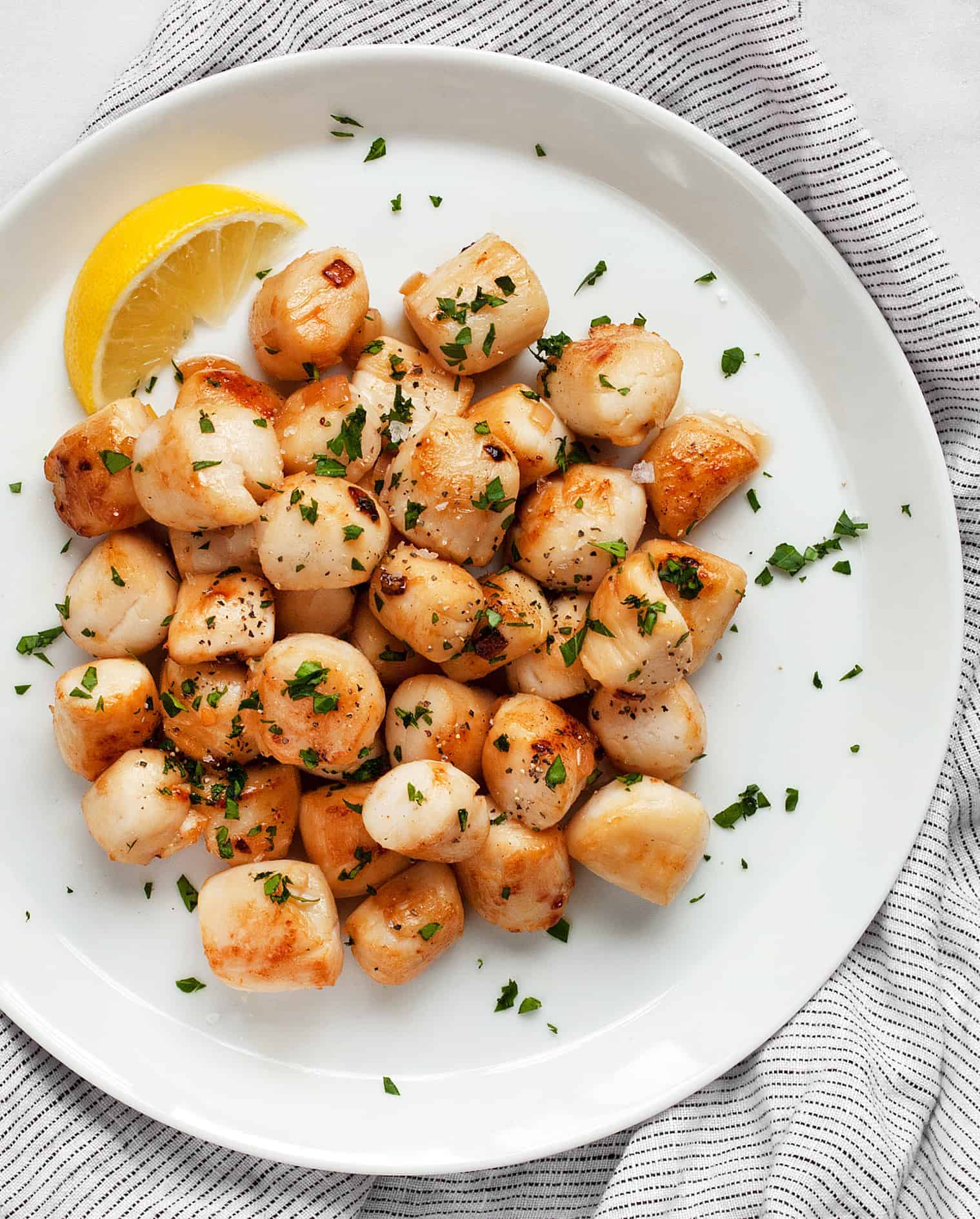 Simple Seared Bay Scallops with Shallots - Last Ingredient