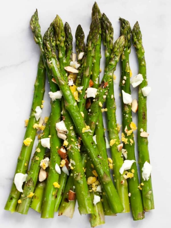 Grilled Asparagus Salad