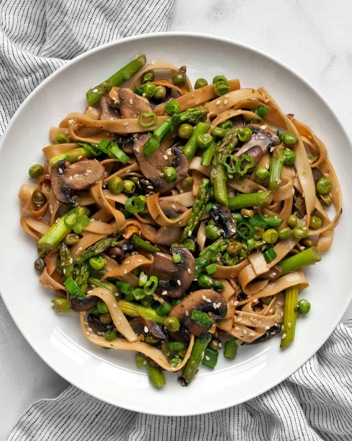 Asparagus stir-fry on a plate.