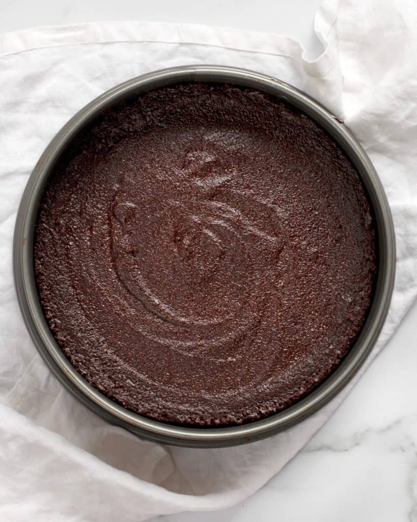 Cake in the pan before it is sprinkled with sugar and sliced