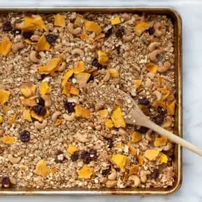 Coconut Cashew Granola