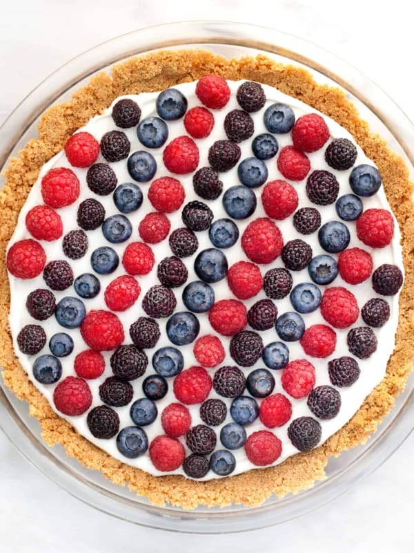 Berry Yogurt Pie