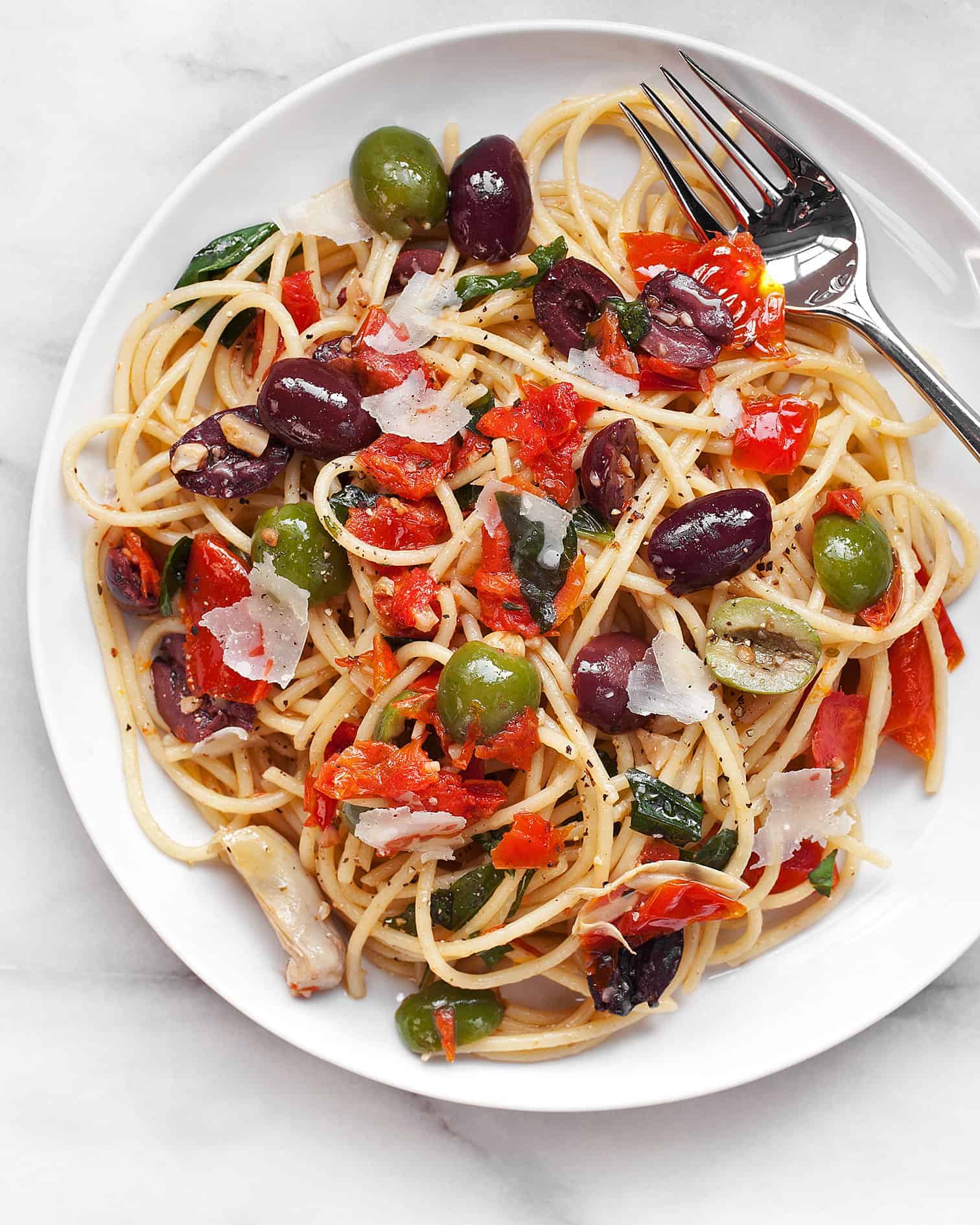 Antipasto Spaghetti with Olives, Tomatoes & Garlic Last Ingredient