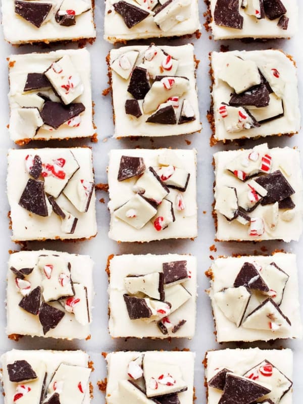 No-Bake Peppermint Bark Gingersnap Bars