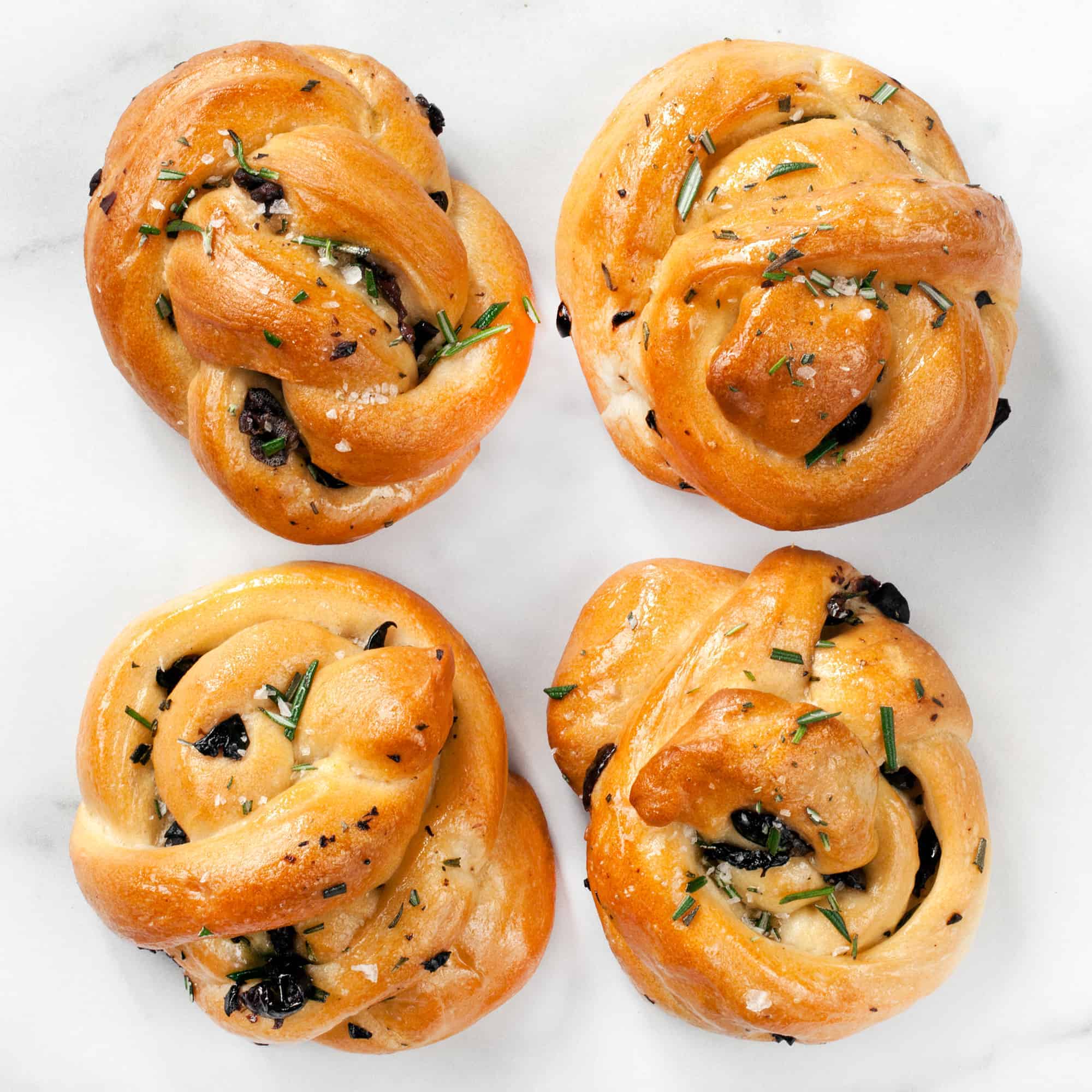 Rosemary Olive Knots