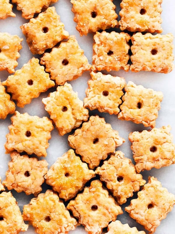 Homemade Cheese Crackers