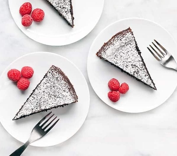 Flourless Chocolate Almond Olive Oil Cake