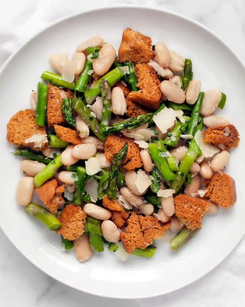 Asparagus, Cannellini Bean & Sourdough Salad