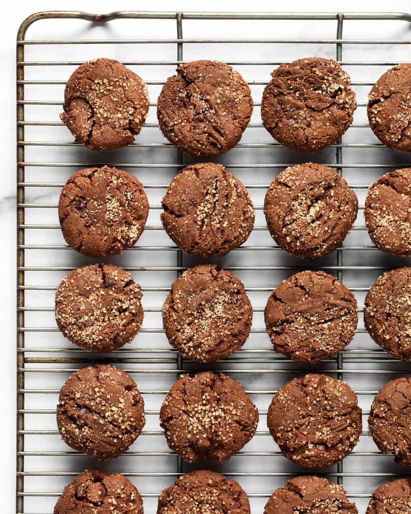 Cookies cooling on a rack