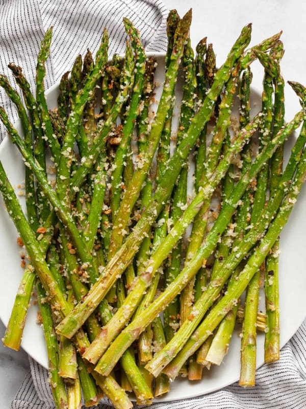 Parmesan roasted asparagus on a plate.