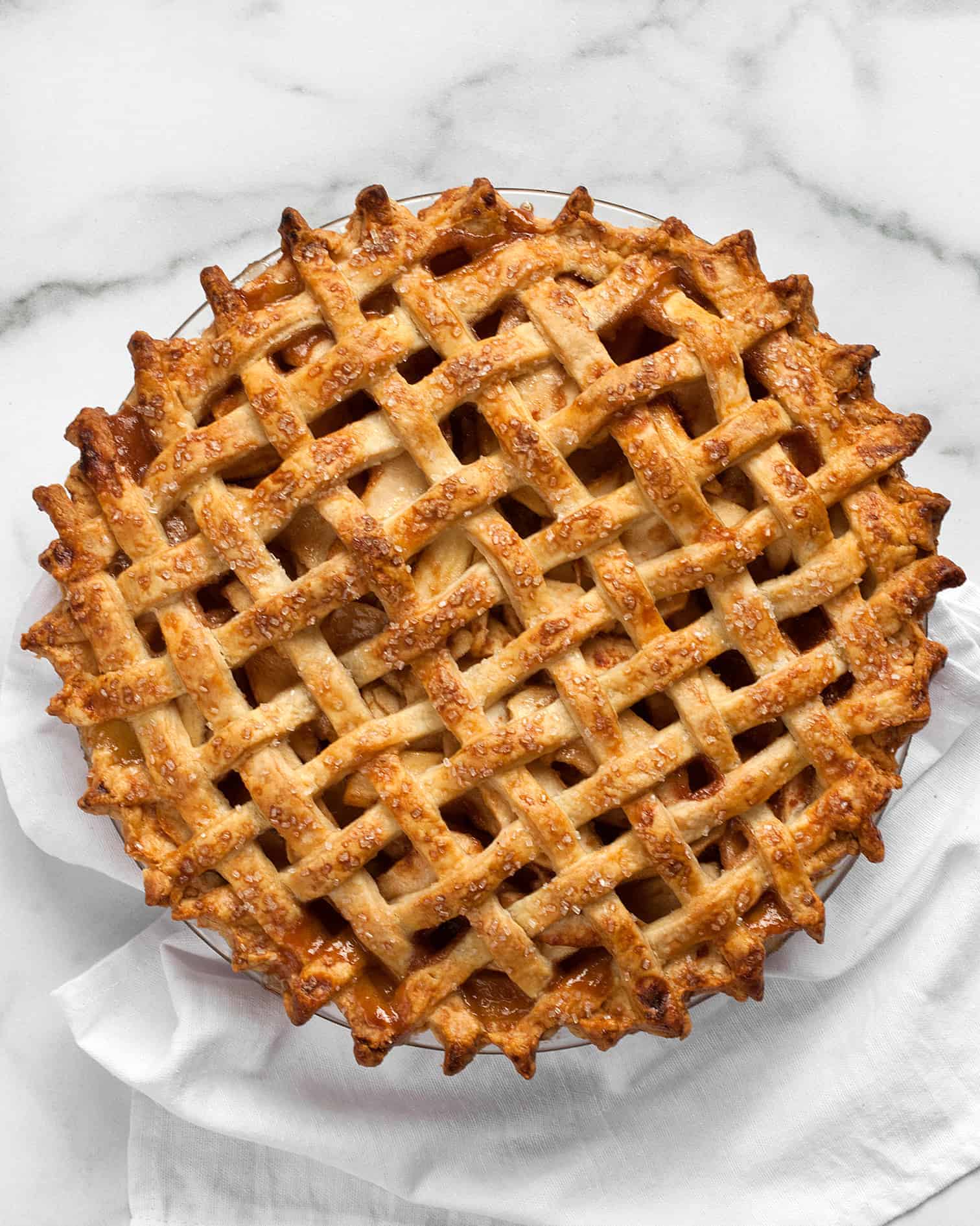 Cinnamon Salted Caramel Apple Pie | Last Ingredient