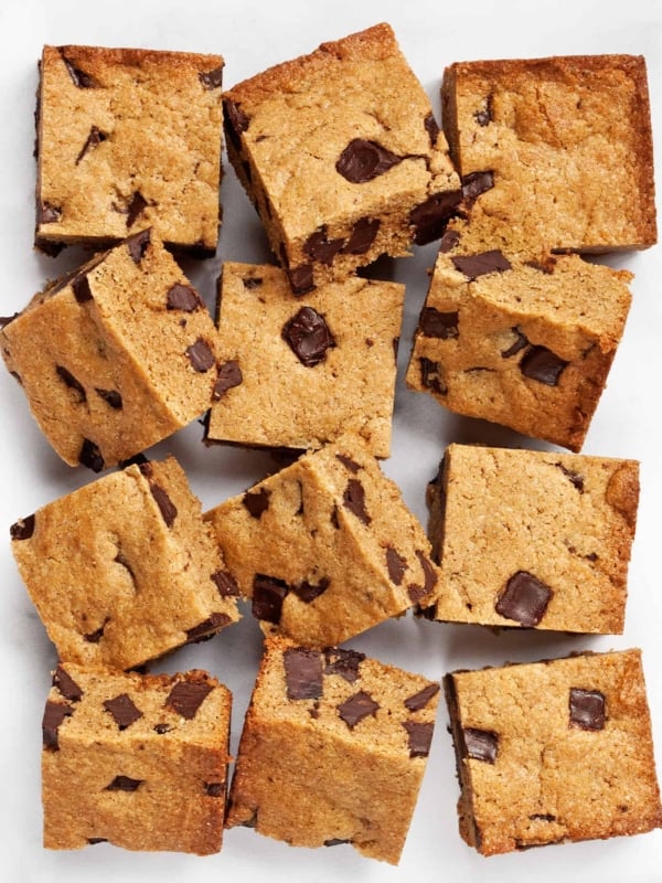 Peanut Butter Quinoa Blondies