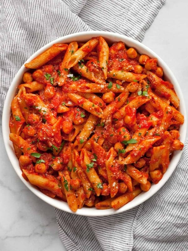 Penne arrabbiata in a large bowl.