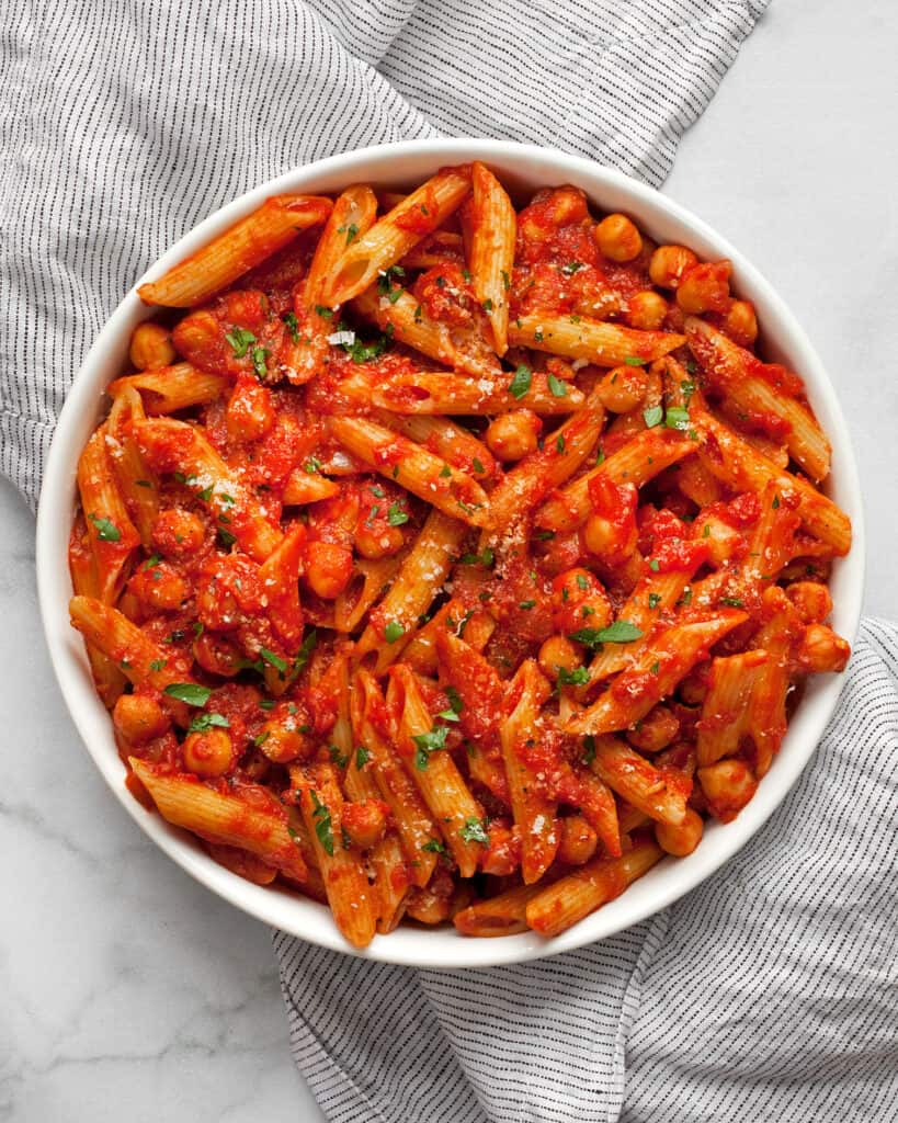 Penne arrabbiata in a large bowl.