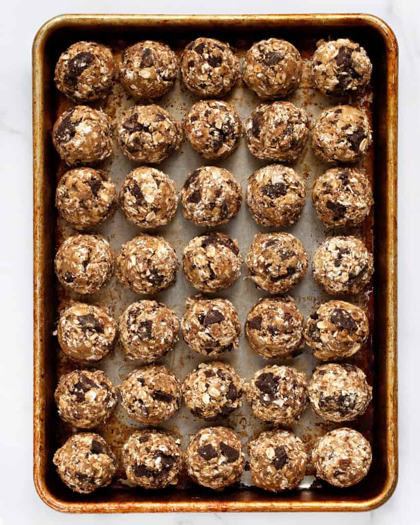 Salted Oatmeal Chocolate Chip Cookies