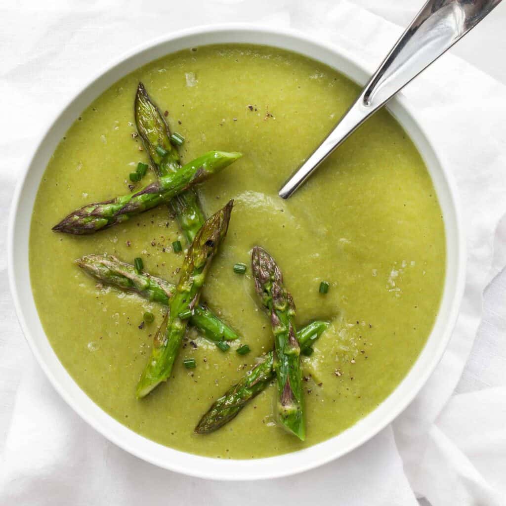 Vegan Roasted Asparagus Soup with Spinach | Last Ingredient
