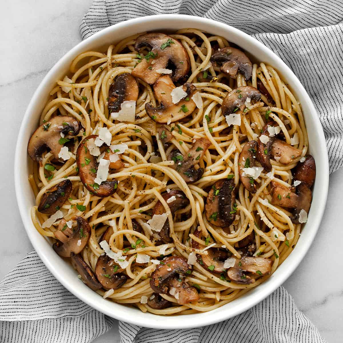 Easy Lemon Garlic Mushroom Spaghetti Last Ingredient