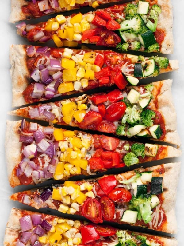 Grilled Rainbow Veggie Pizza