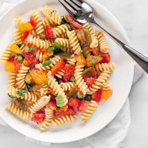 Heirloom Tomato Bruschetta Pasta Salad