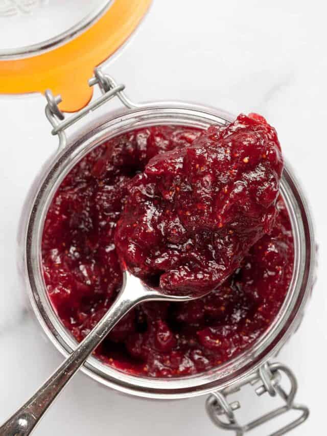Homemade Cranberry Orange Sauce Last Ingredient