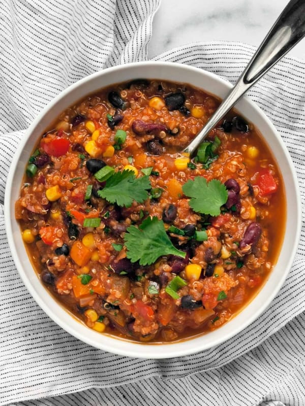 One Pot Quinoa Chili