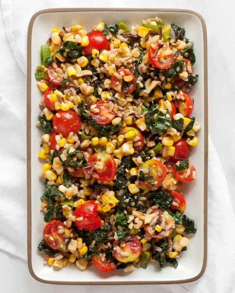Wild rice with corn, tomatoes and kale