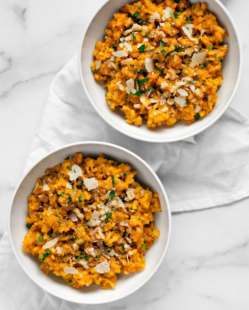 Baked risotto with pumpkin puree
