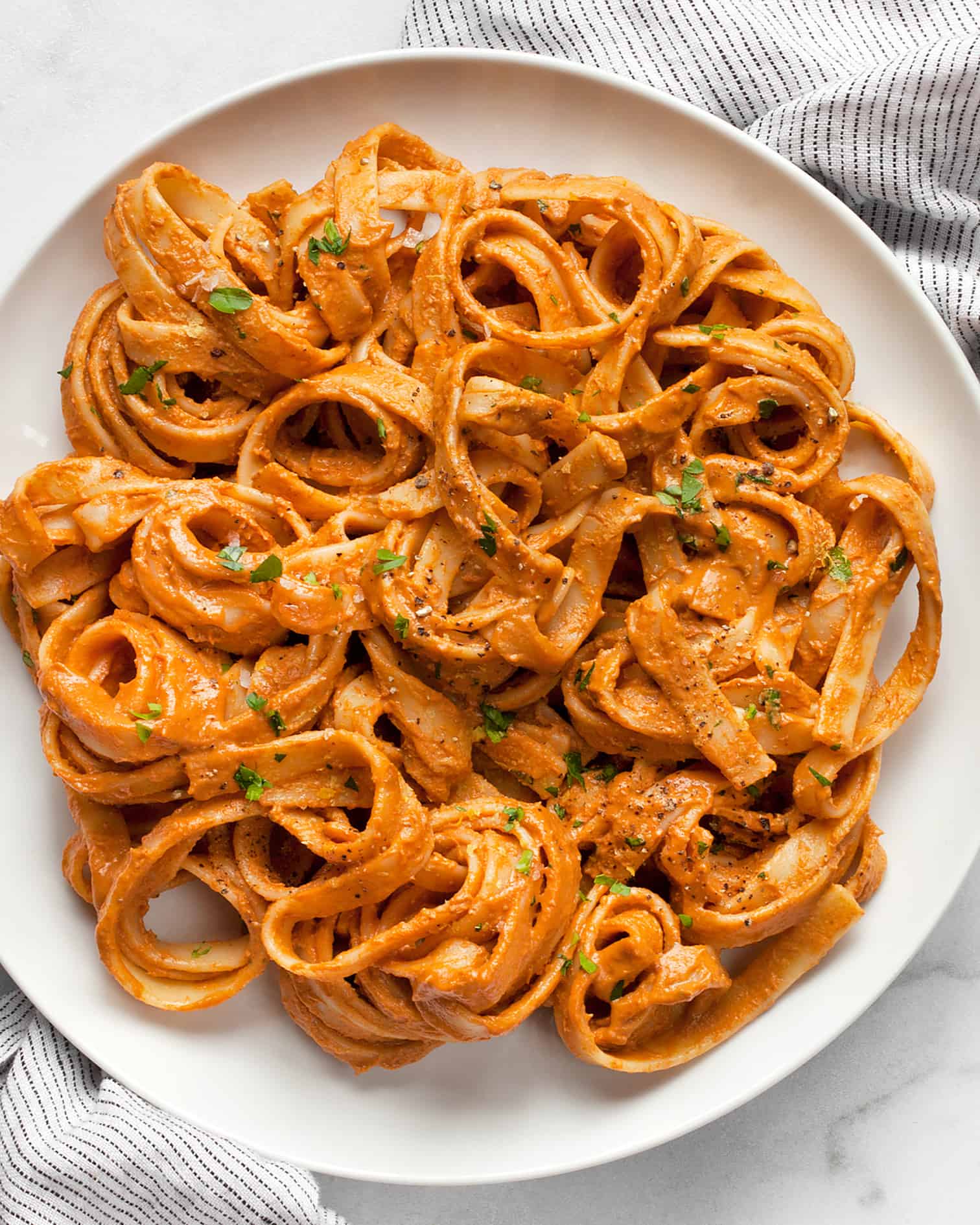 Creamy Tomato Vegan Pasta