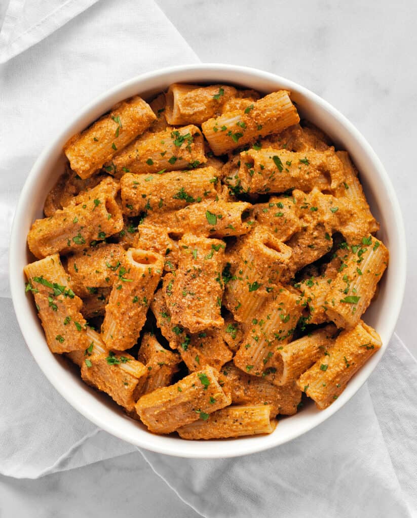 Vegan Creamy Tomato Spinach Pasta