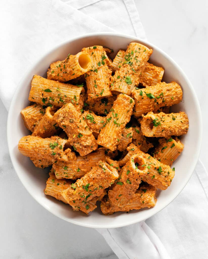 Vegan Creamy Tomato Spinach Pasta