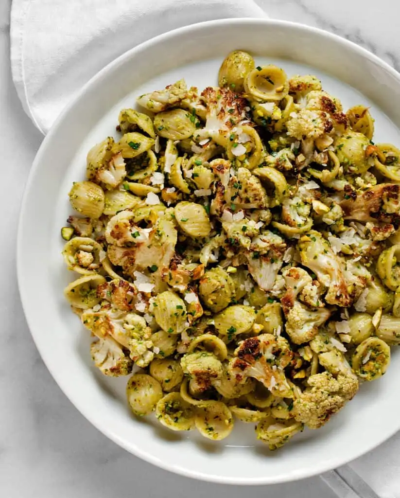 Roasted Cauliflower Spinach Pesto Pasta