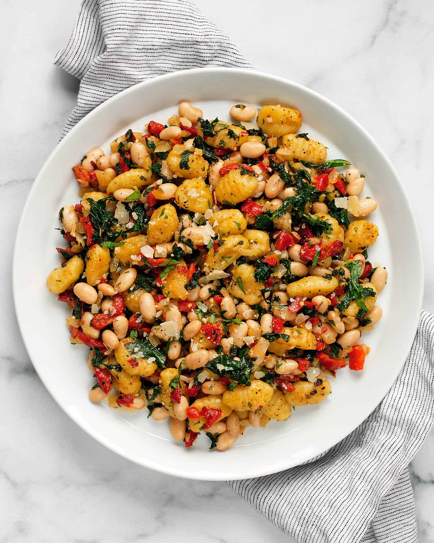 Skillet Red Pepper White Bean Gnocchi