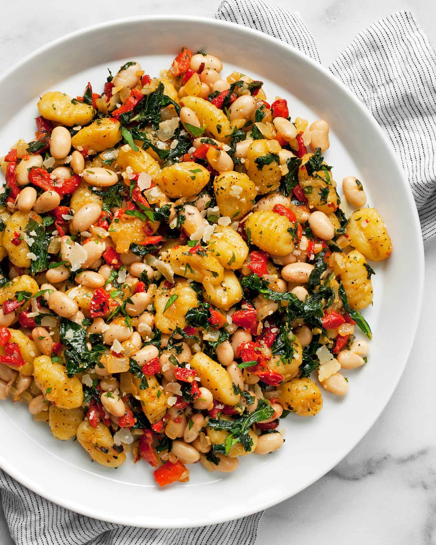 Skillet Red Pepper White Bean Gnocchi