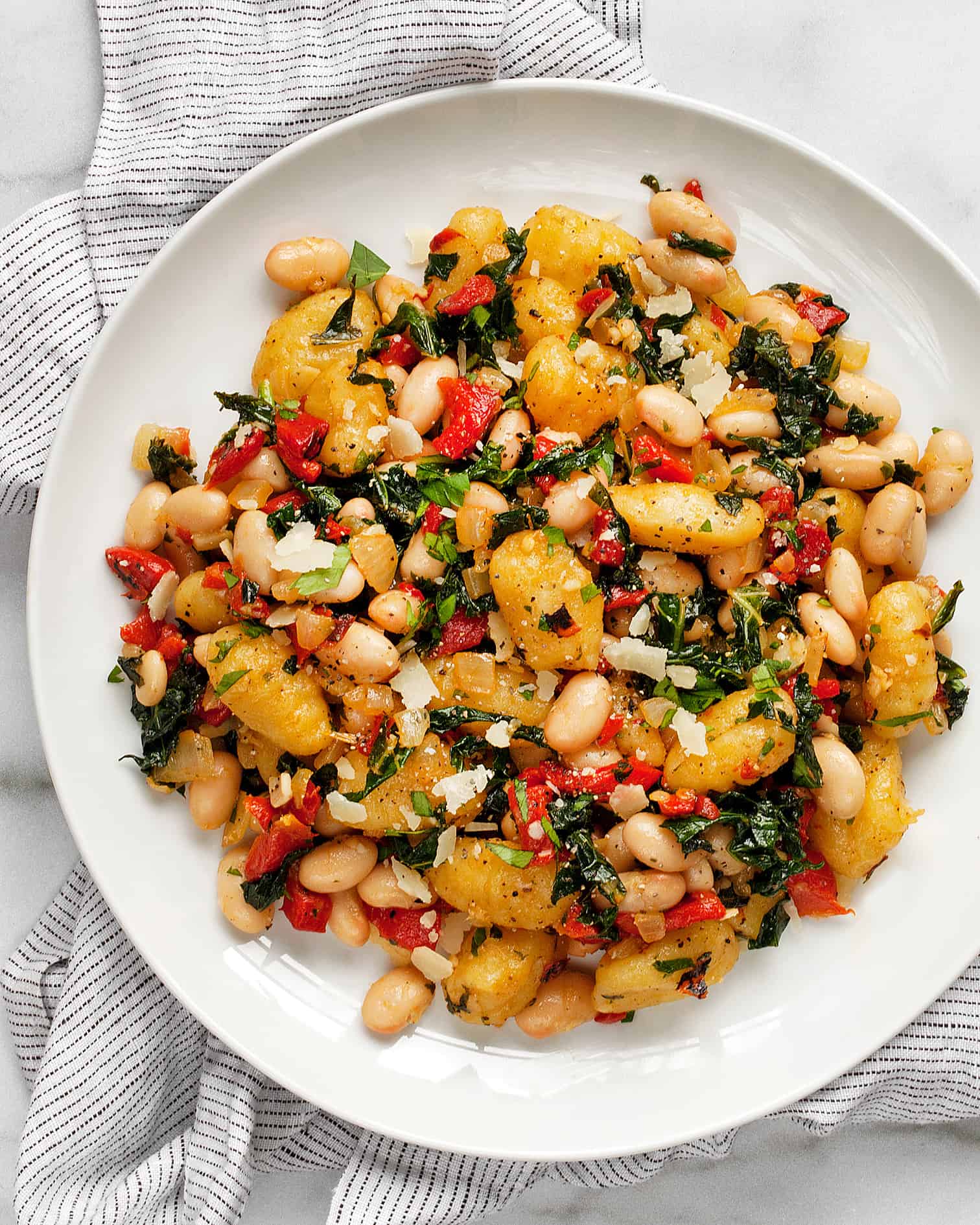 Skillet Red Pepper White Bean Gnocchi