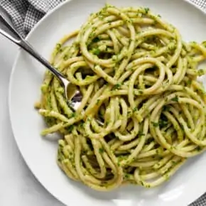 15-Minute Vegan Avocado Pasta