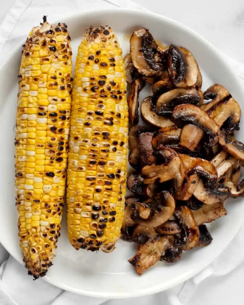 Grilled corn and mushrooms