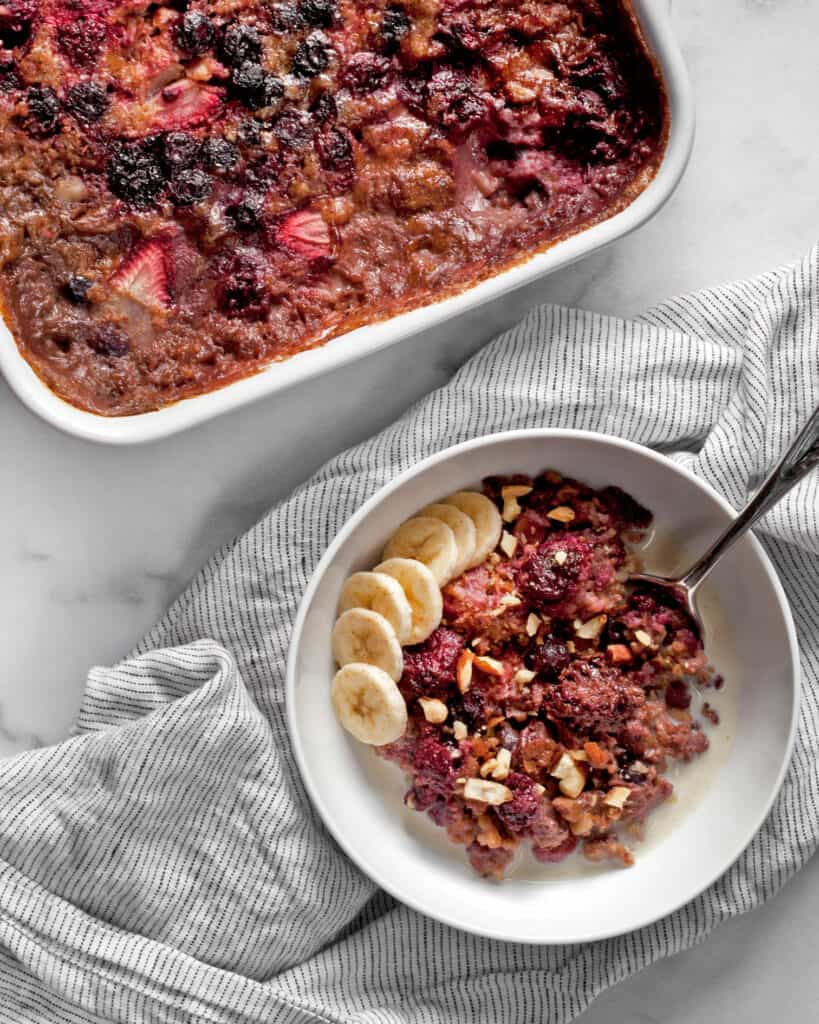 Baked Steel-Cut Oatmeal with Berries