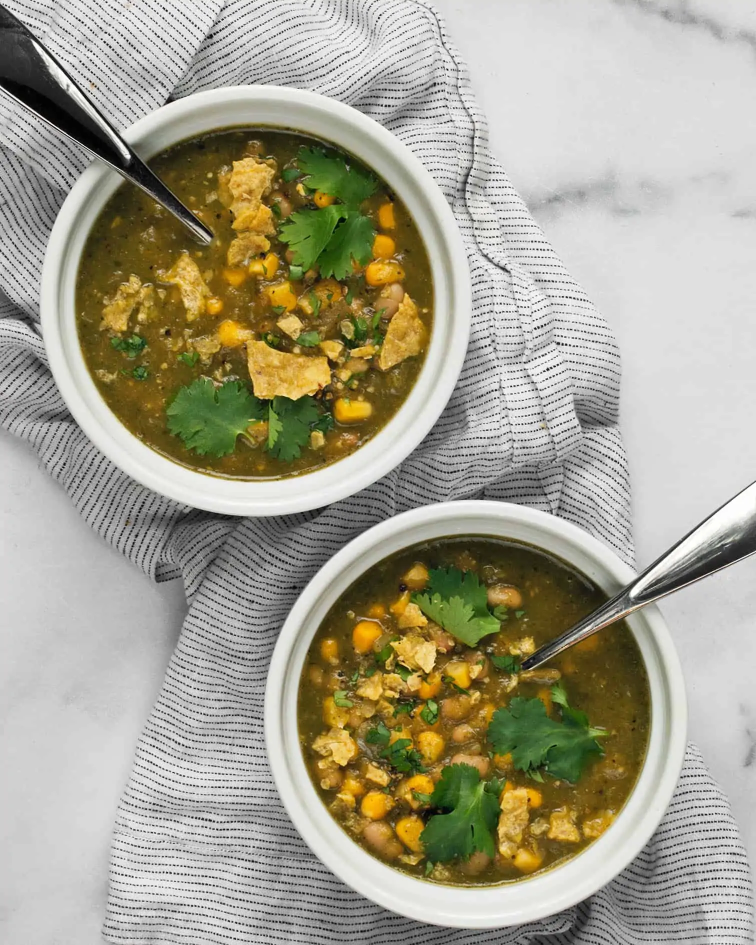 Vegan chile verde in 2 bowls