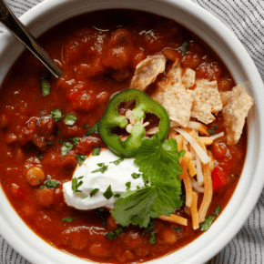 Pumpkin chili in a bowl