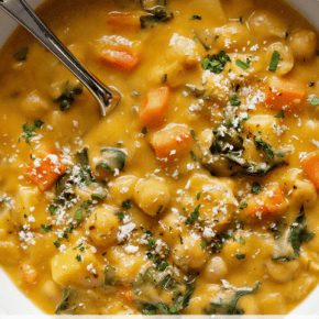 Chickpea soup in a bowl.